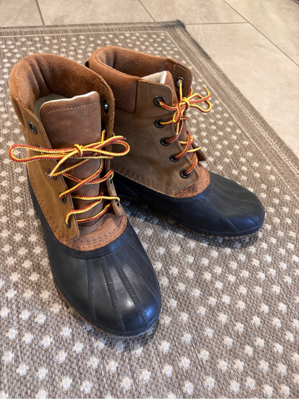 Sorrel duck boot black & tan insulated waterproof